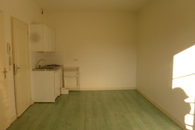 Image 2 Photo n°2 - Louer un appartement studio<br/> de 18 m² à Nantes (44000)