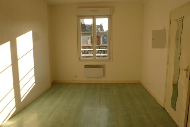 Photo n°1 - Louer un appartement studio<br/> de 18 m² à Nantes (44000)
