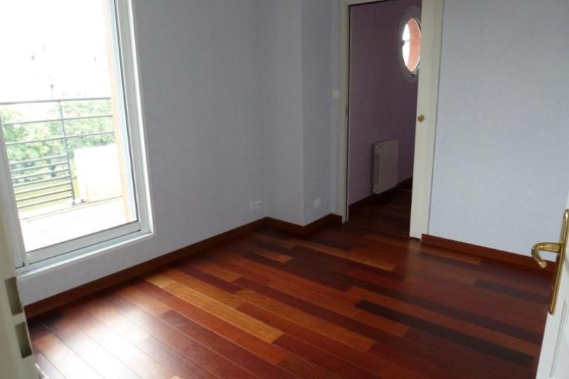 Photo n°5 - Louer un appartement 2 pièces<br/> de 54 m² à Nantes (44000)