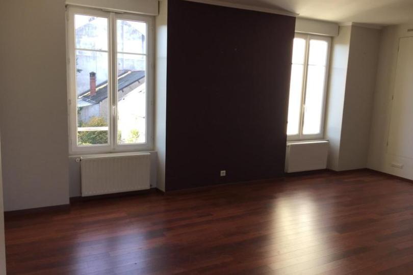 Photo n°3 - Louer un appartement 4 pièces<br/> de 85 m² à Nantes (44000)