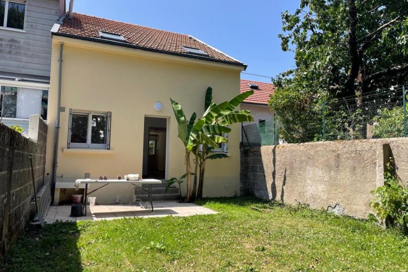 Photo n°1 - Louer un maison 5 pièces<br/> de 88 m² à Nantes (44100)
