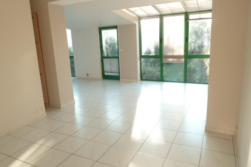 Photo n°2 - Louer un maison 6 pièces<br/> de 119 m² à Nantes (44000)