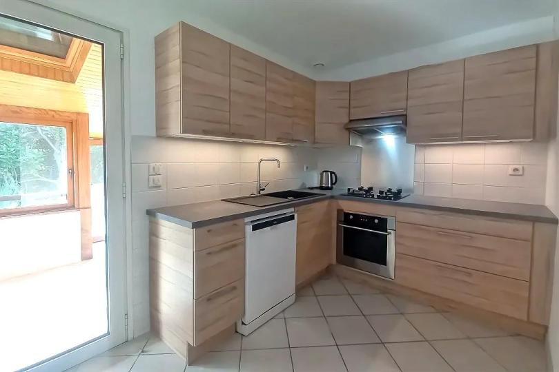 Photo n°3 - Louer un maison 8 pièces<br/> de 195 m² à Nantes (44100)