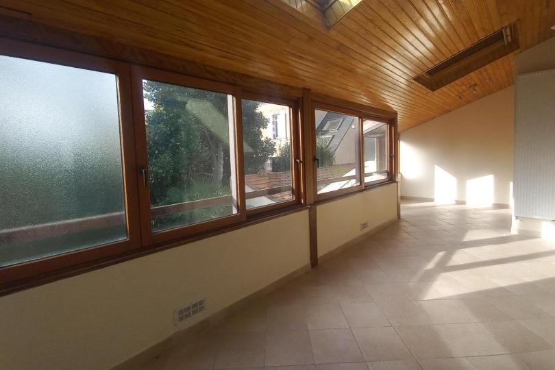 Photo n°4 - Louer un maison 8 pièces<br/> de 195 m² à Nantes (44100)