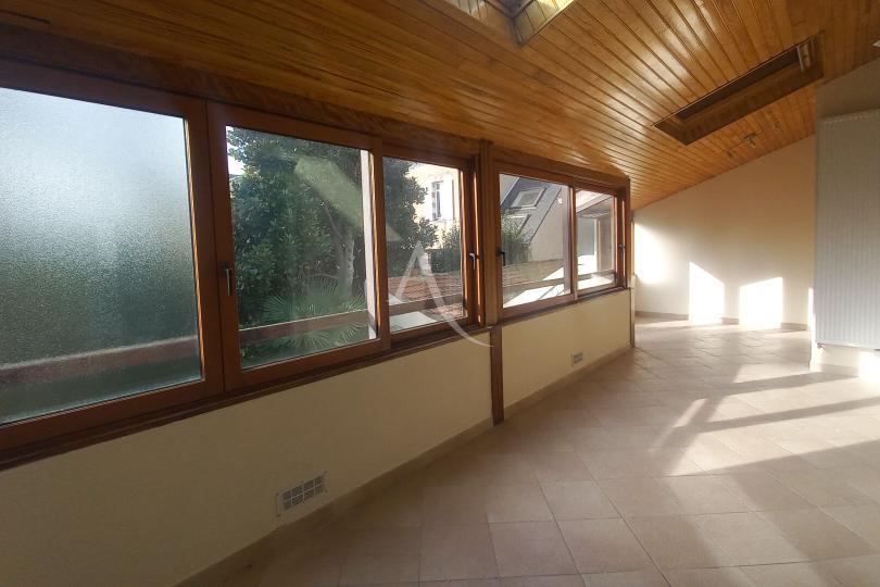 Photo n°5 - Acheter un maison 10 pièces<br/> de 195 m² à Nantes (44100)