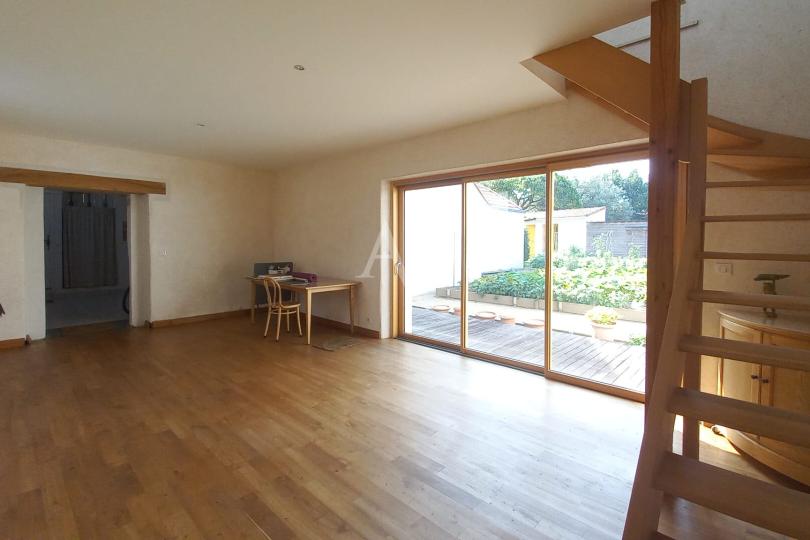 Photo n°4 - Acheter un maison 9 pièces<br/> de 188 m² à Nantes (44100)