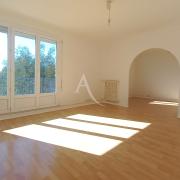 Photo n°1 - Acheter un appartement 4 pièces<br/> de 74 m² à Nantes (44100)